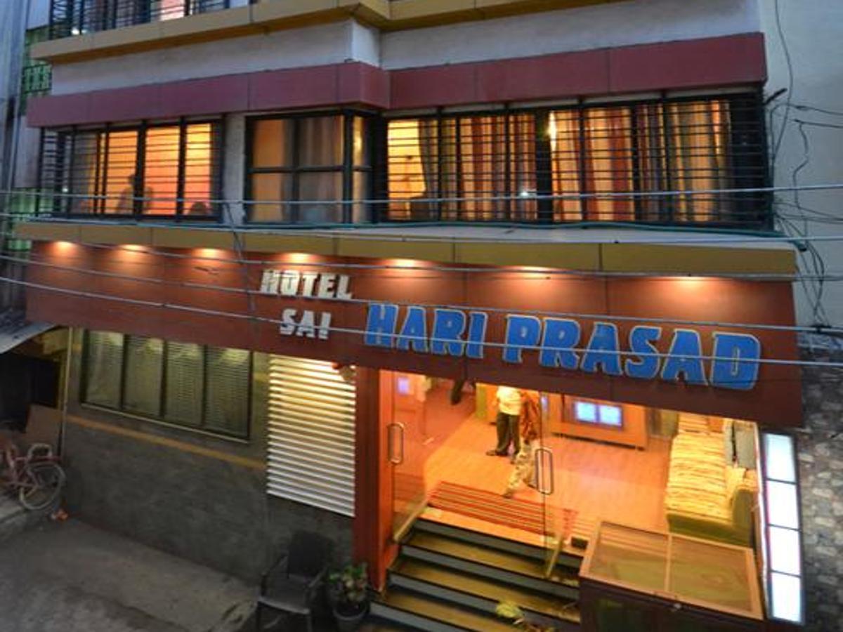Hotel Sai Hari Prasad シルディ エクステリア 写真