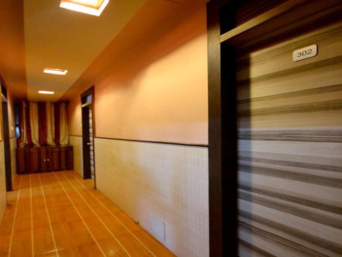 Hotel Sai Hari Prasad シルディ エクステリア 写真